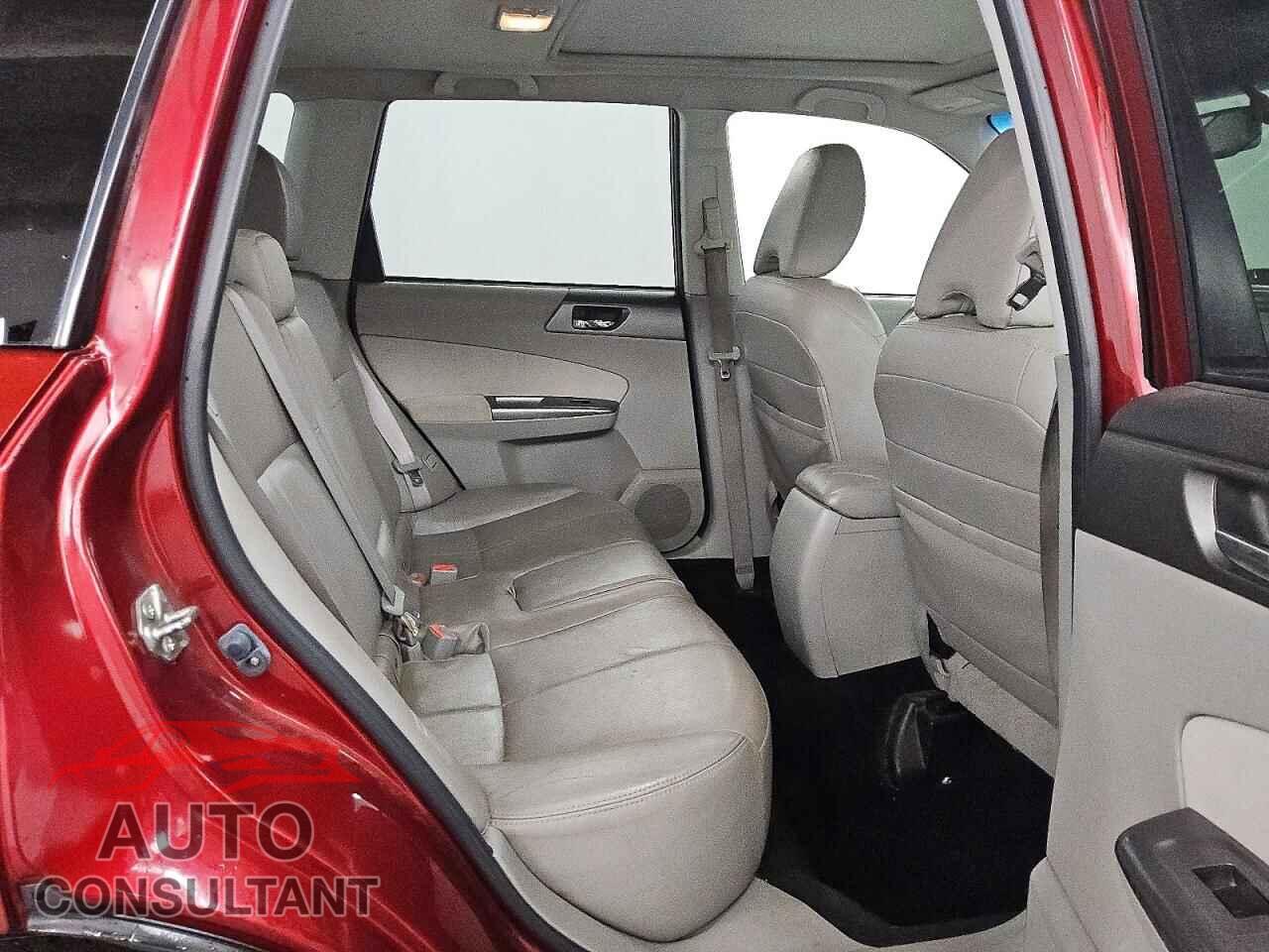 SUBARU FORESTER 2013 - JF2SHAEC2DH430518