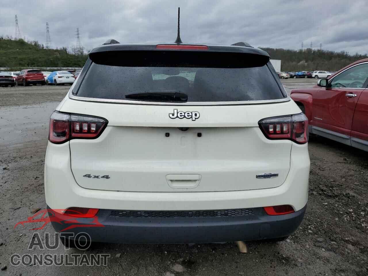 JEEP COMPASS 2019 - 3C4NJDBB0KT849754
