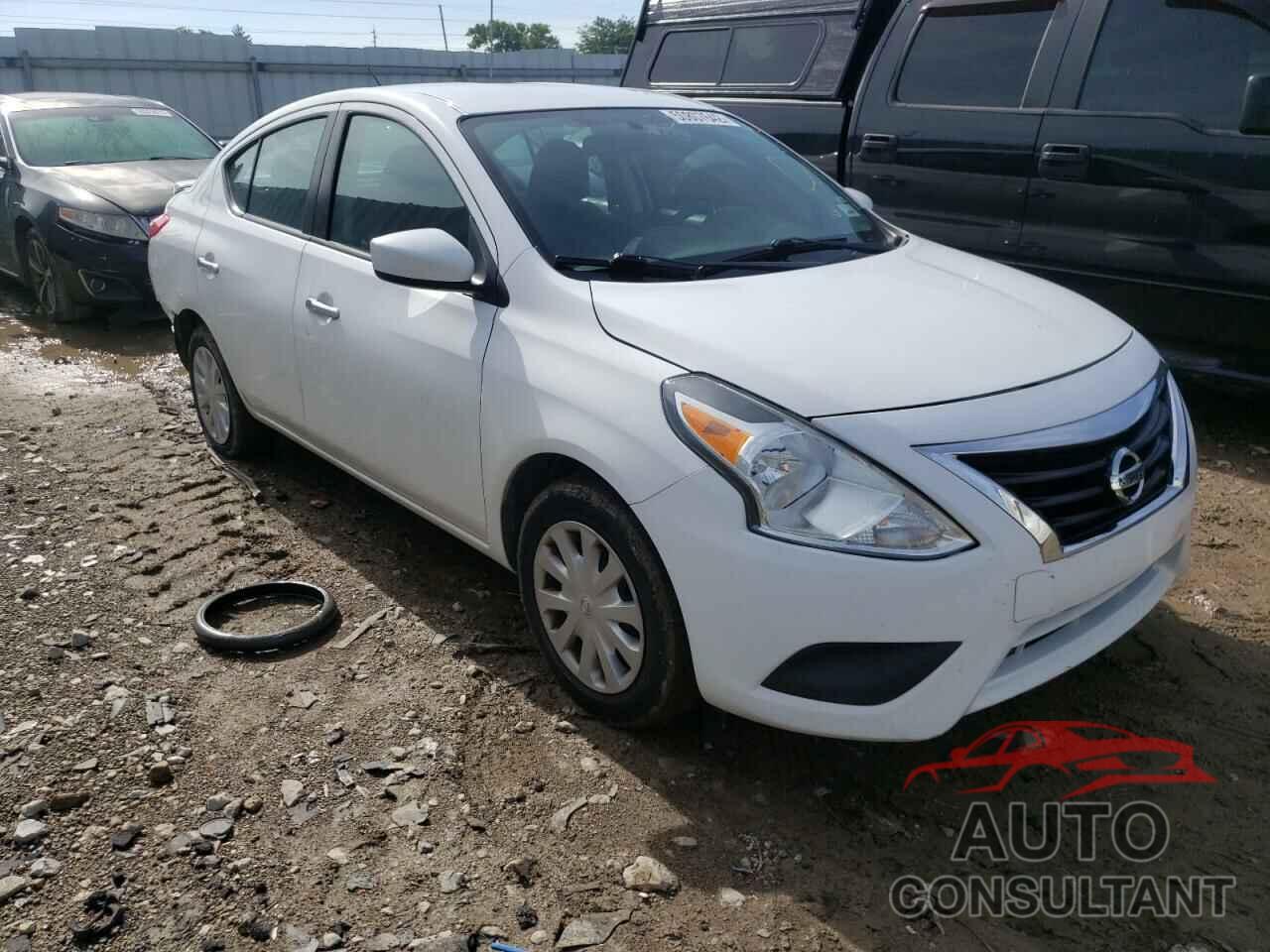 NISSAN VERSA 2017 - 3N1CN7AP6HK414362