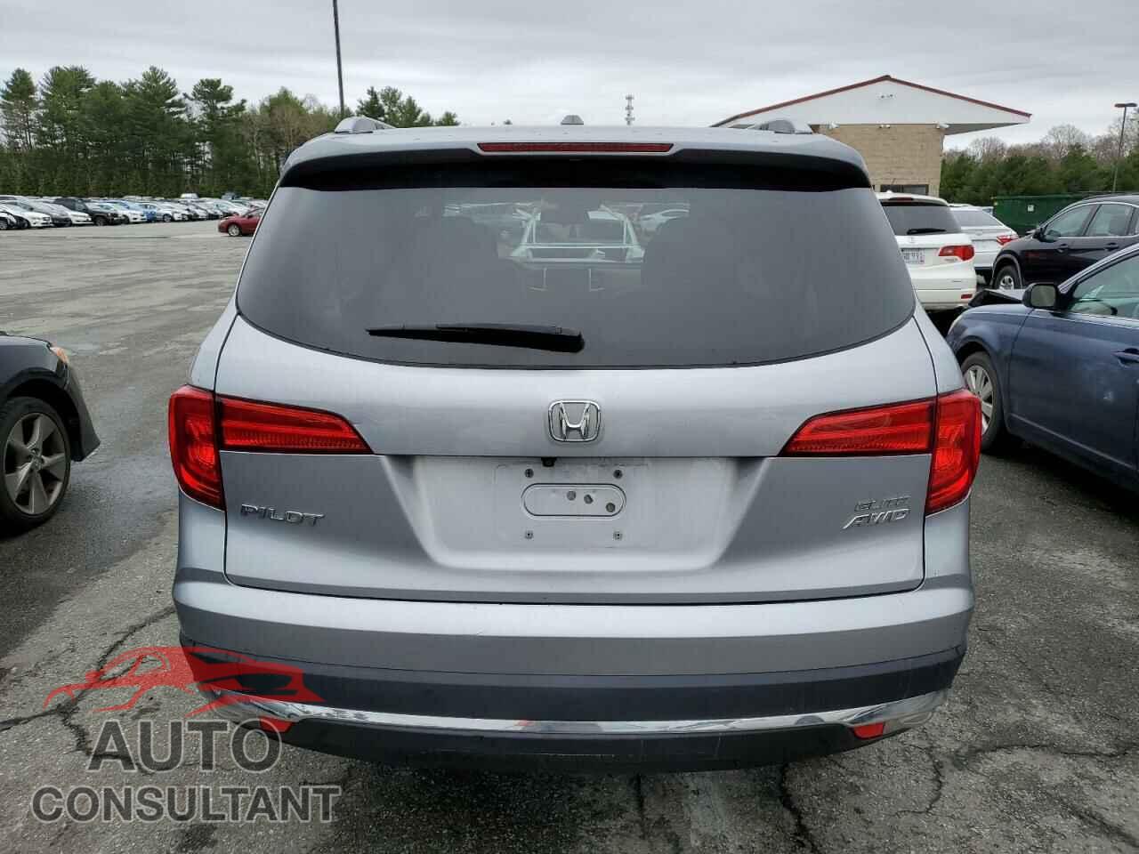 HONDA PILOT 2016 - 5FNYF6H03GB112005