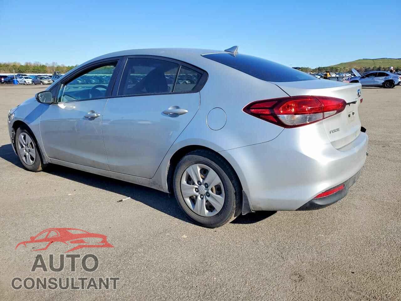 KIA FORTE 2017 - 3KPFK4A72HE067581
