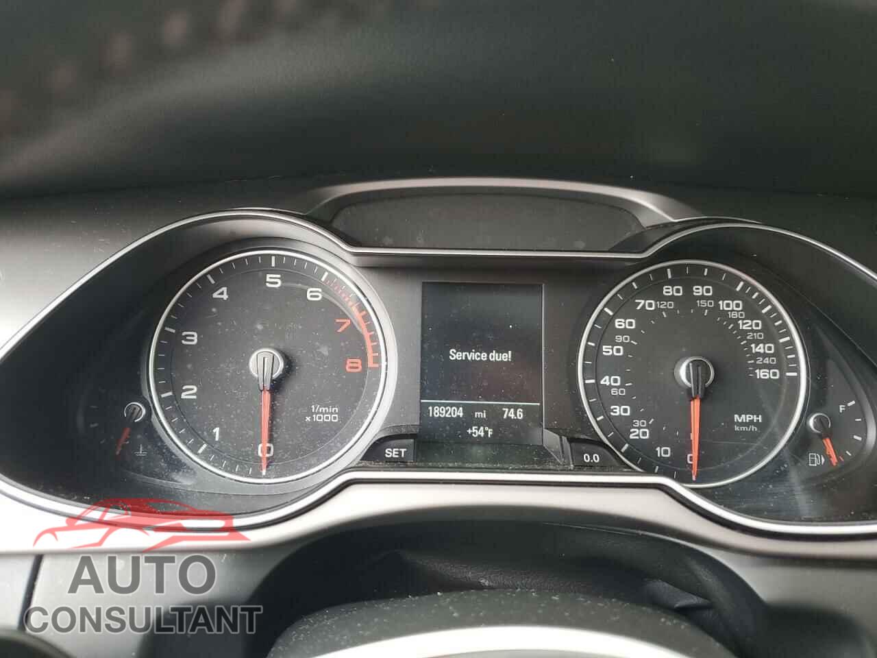 AUDI A4 2013 - WAUFFAFL9DN032127