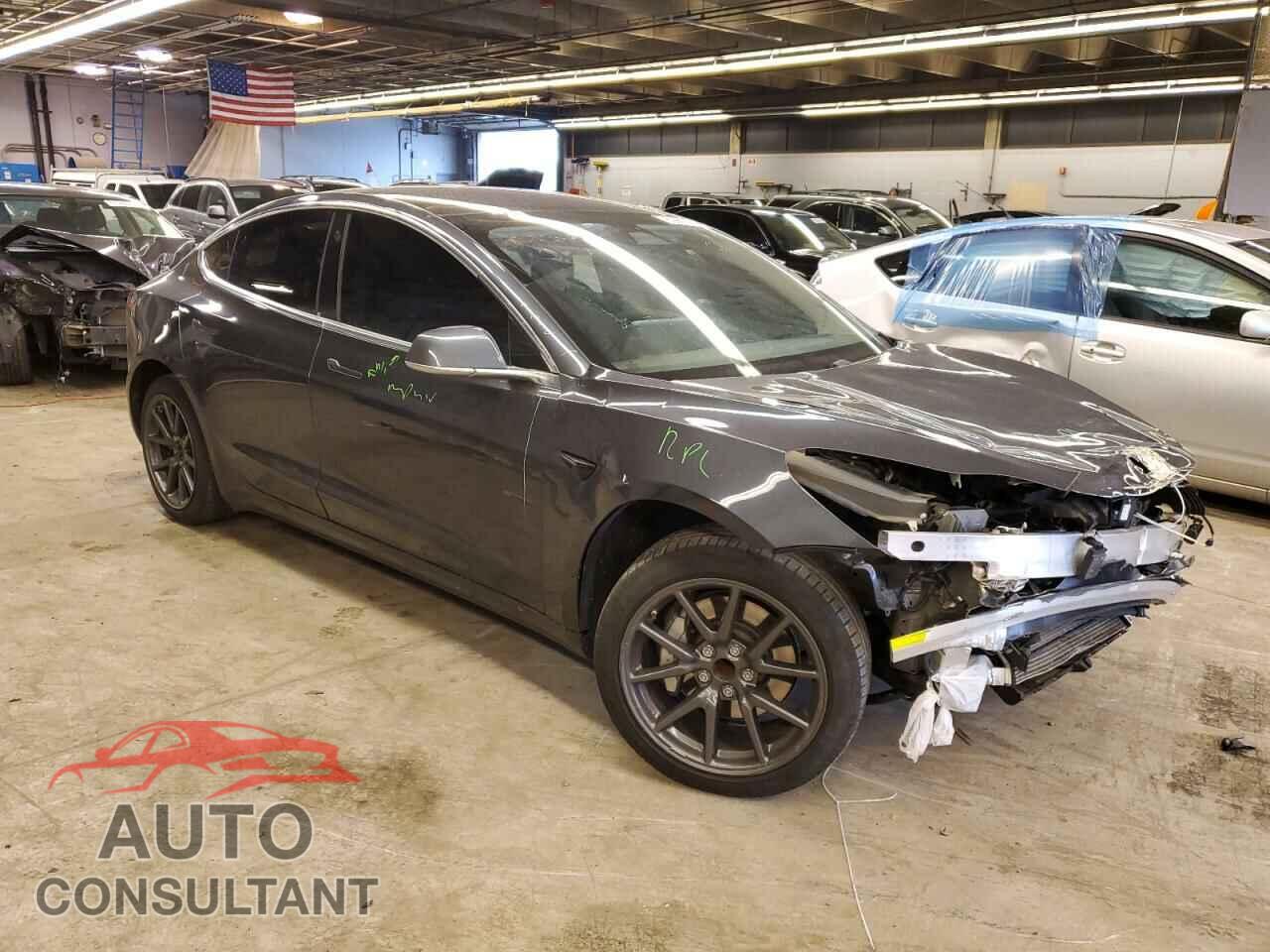 TESLA MODEL 3 2017 - 5YJ3E1EA2HF001301