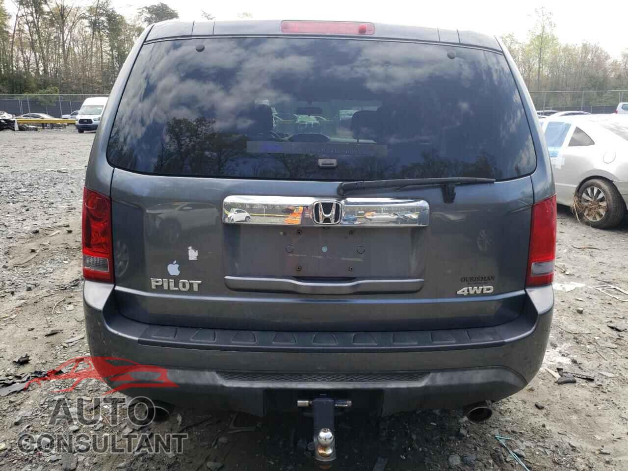 HONDA PILOT 2013 - 5FNYF4H48DB061541