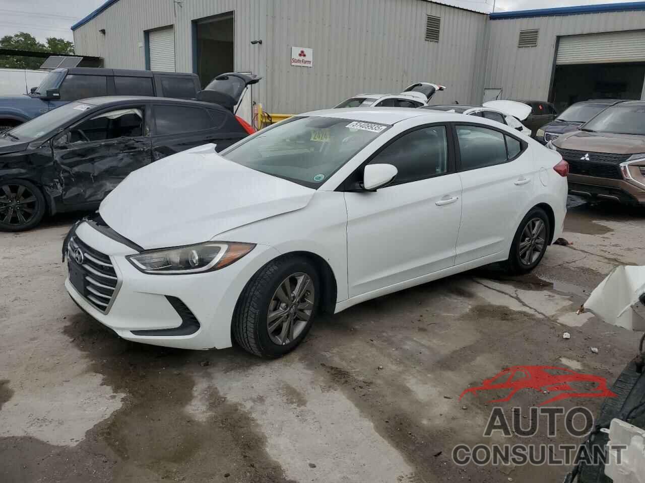 HYUNDAI ELANTRA 2018 - 5NPD84LF2JH231729