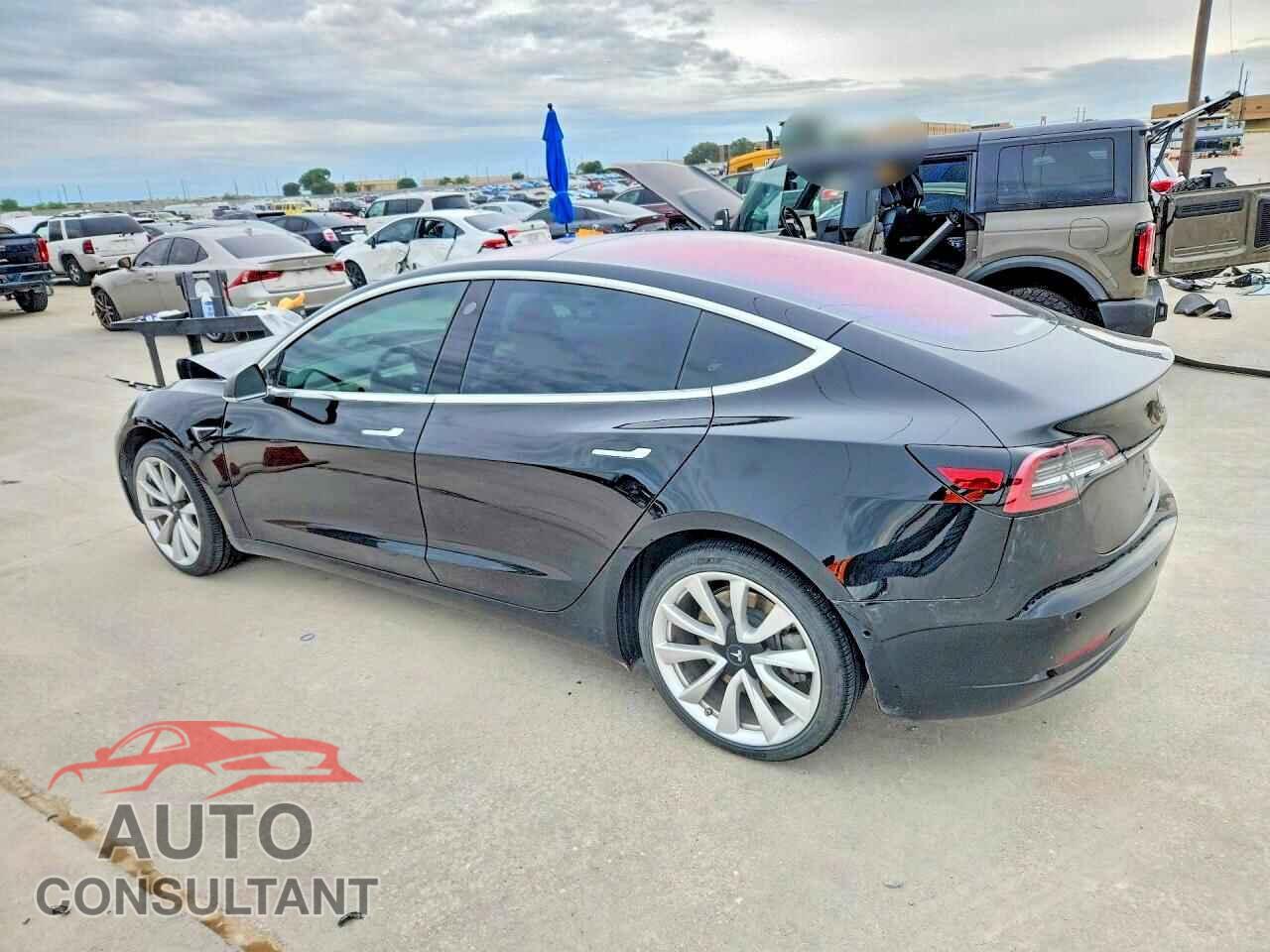 TESLA MODEL 3 2018 - 5YJ3E1EA7JF007620