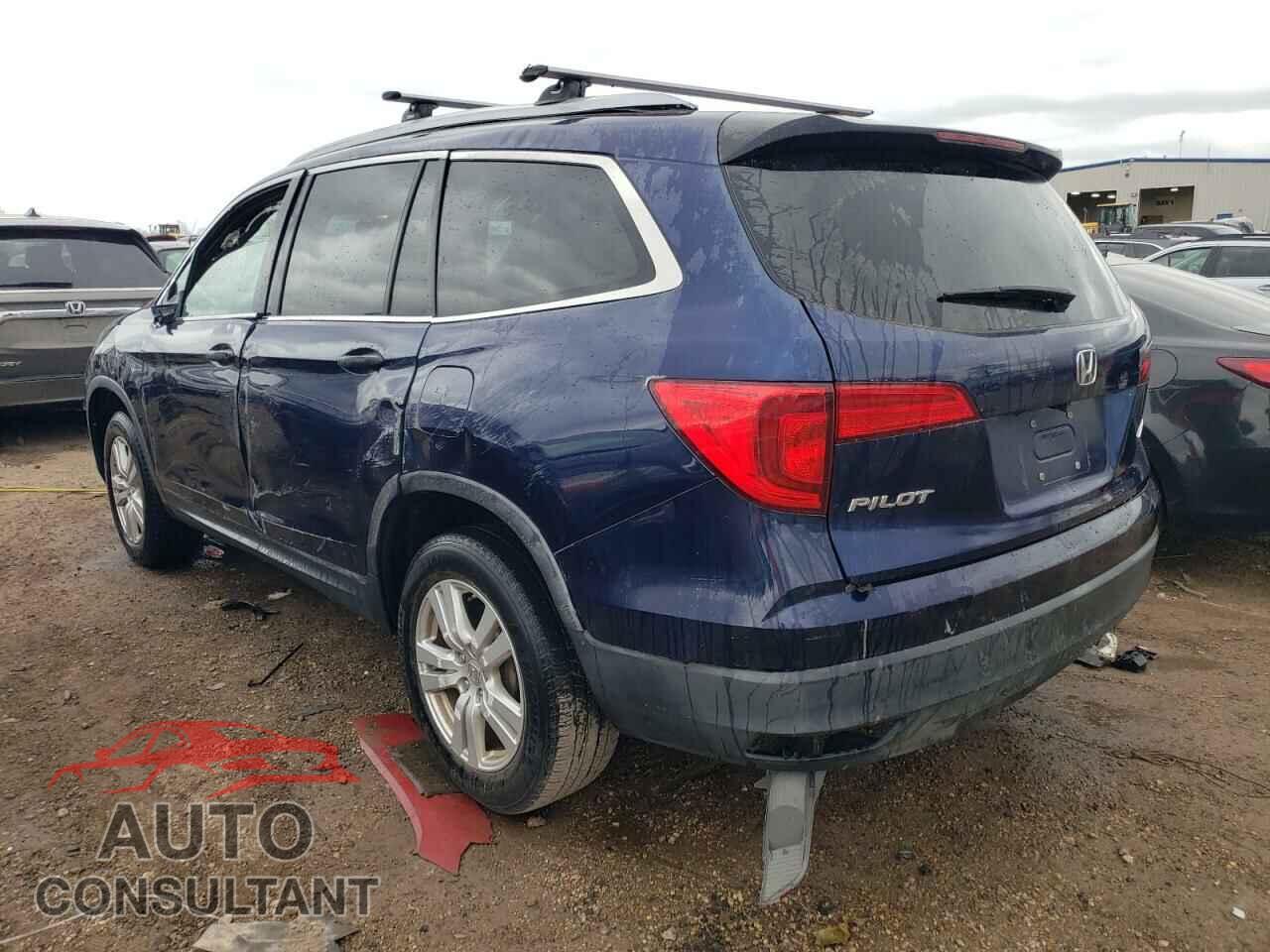 HONDA PILOT 2017 - 5FNYF6H19HB079926