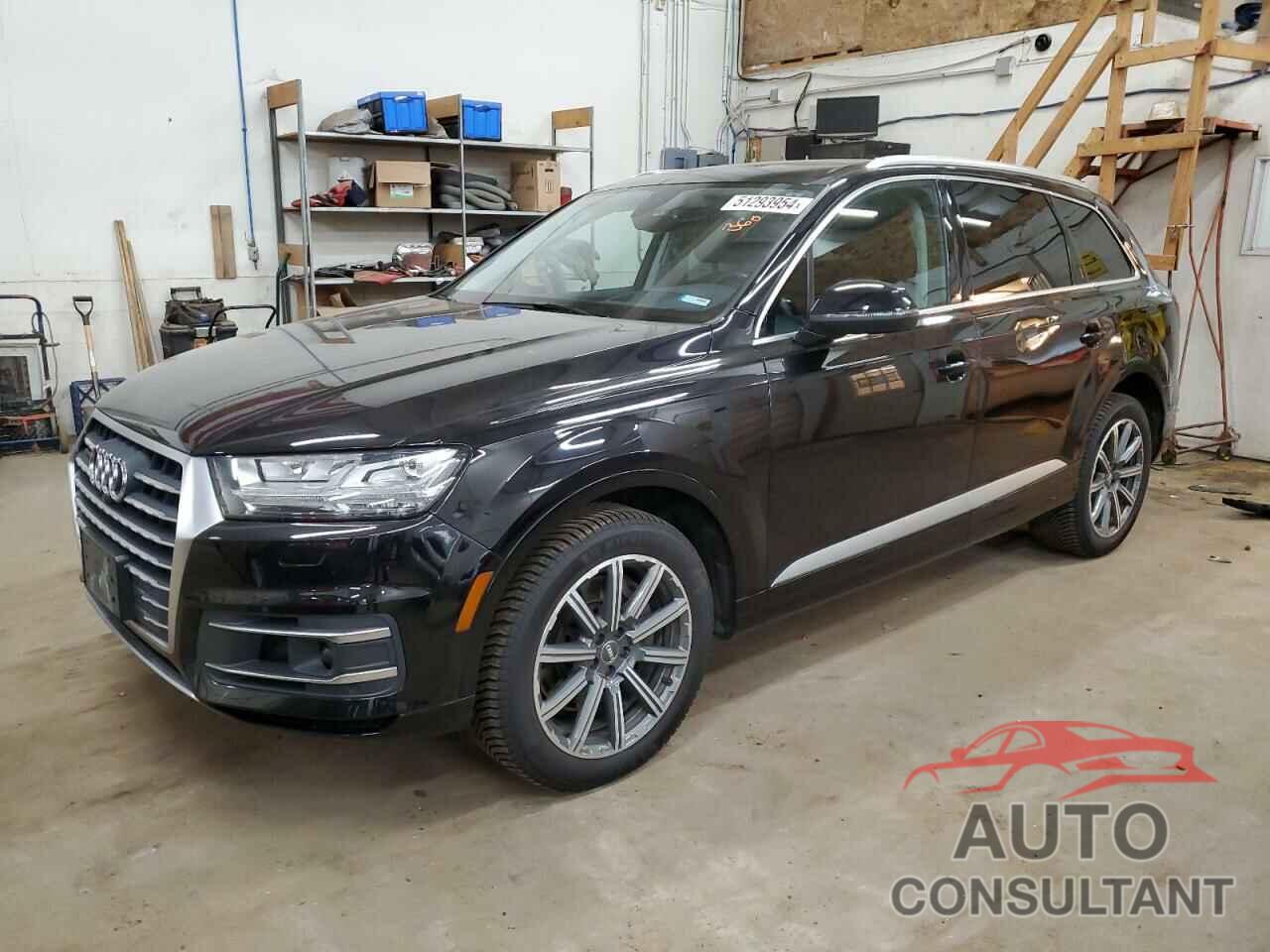 AUDI Q7 2018 - WA1VAAF71JD030089