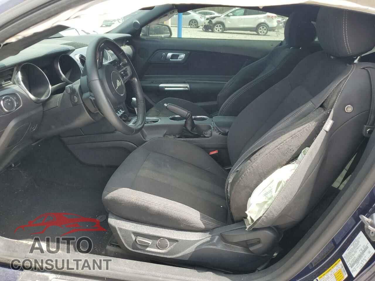 FORD MUSTANG 2019 - 1FA6P8CF2K5201110