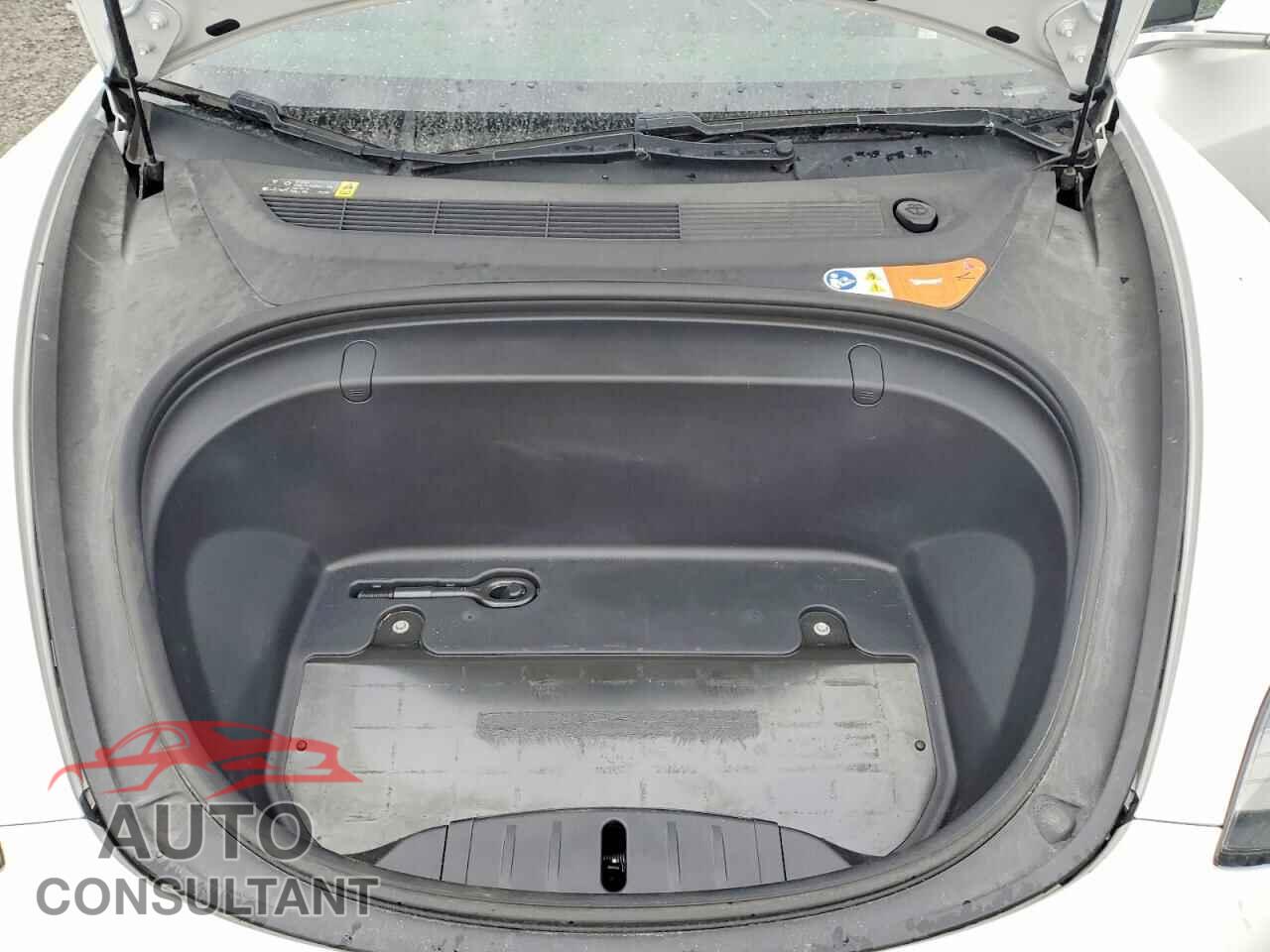 TESLA MODEL 3 2018 - 5YJ3E1EA9JF029618