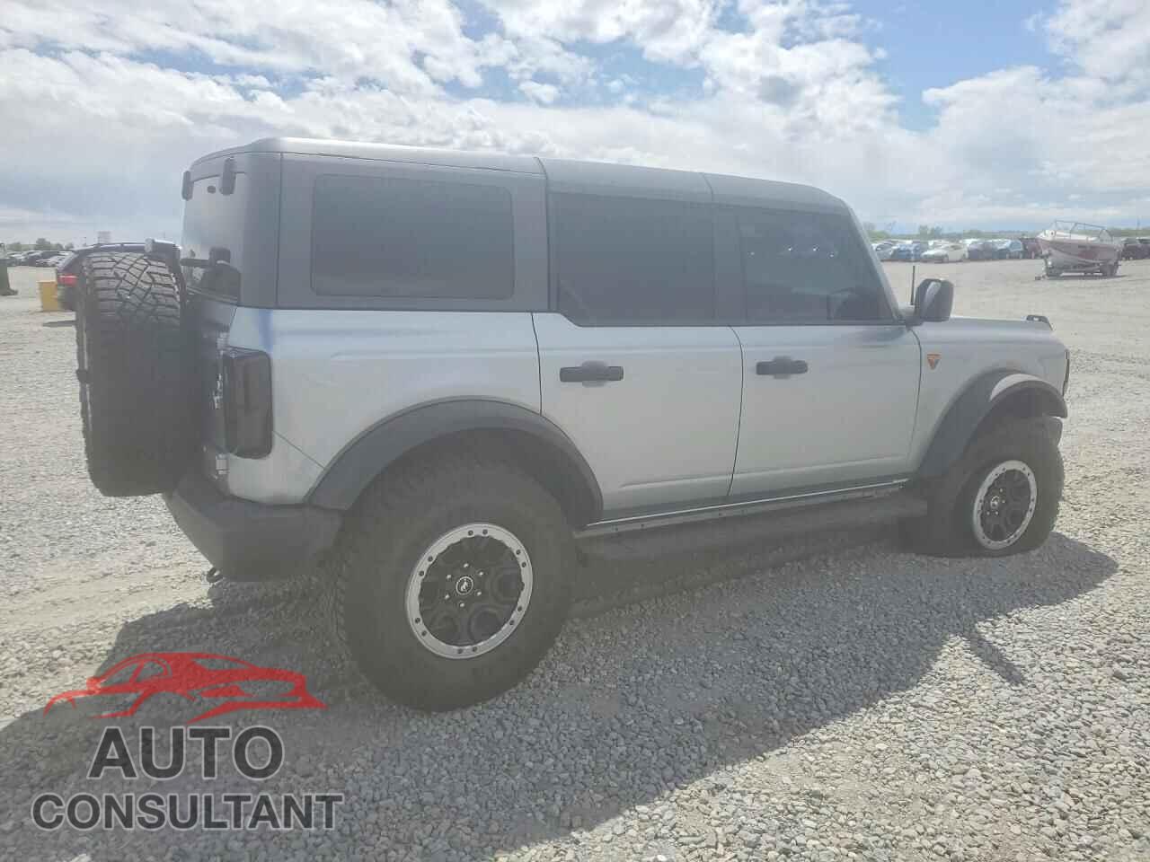 FORD BRONCO 2023 - 1FMEE5DPXPLB17102