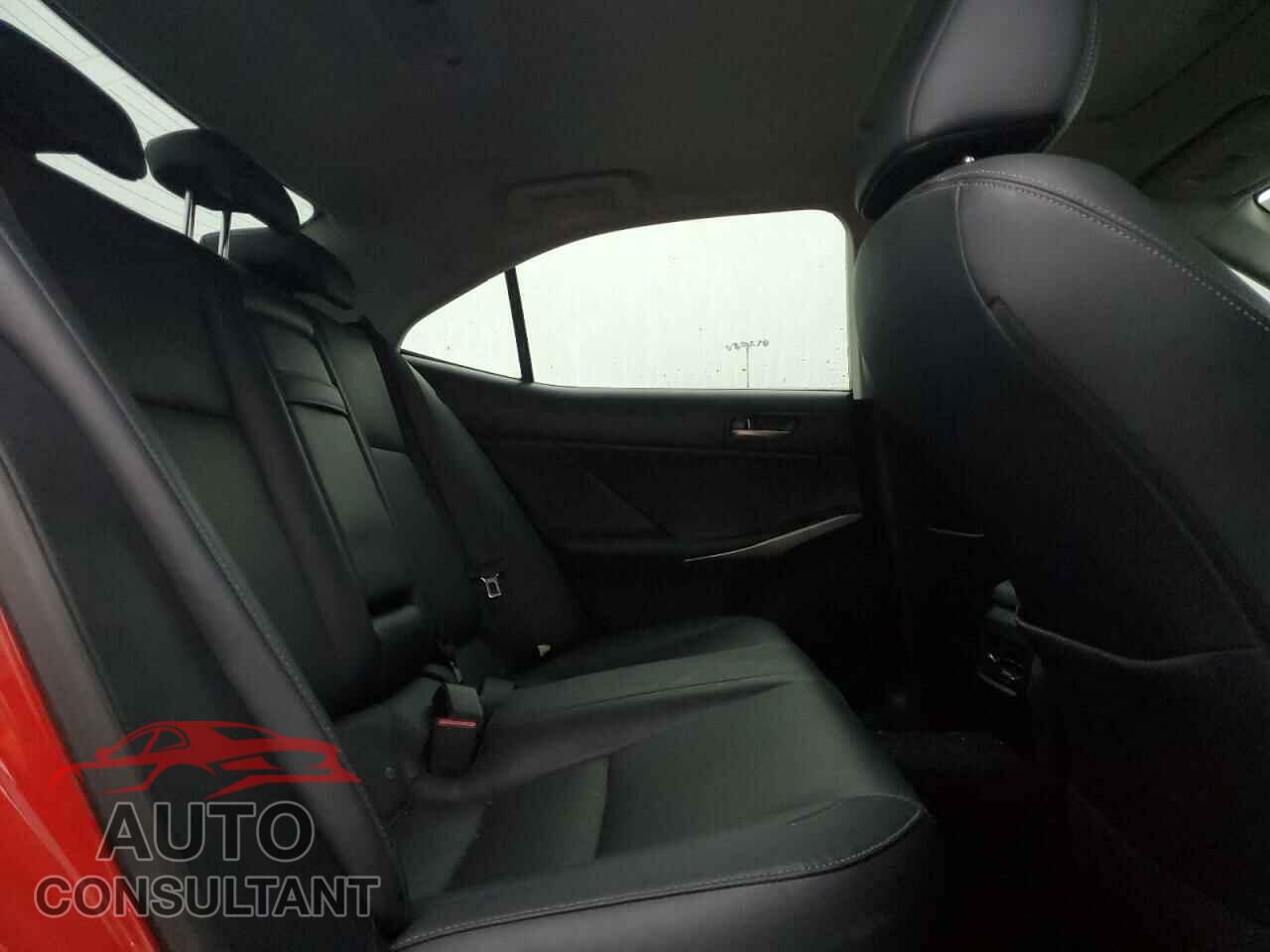 LEXUS IS 2017 - JTHBA1D28H5040413