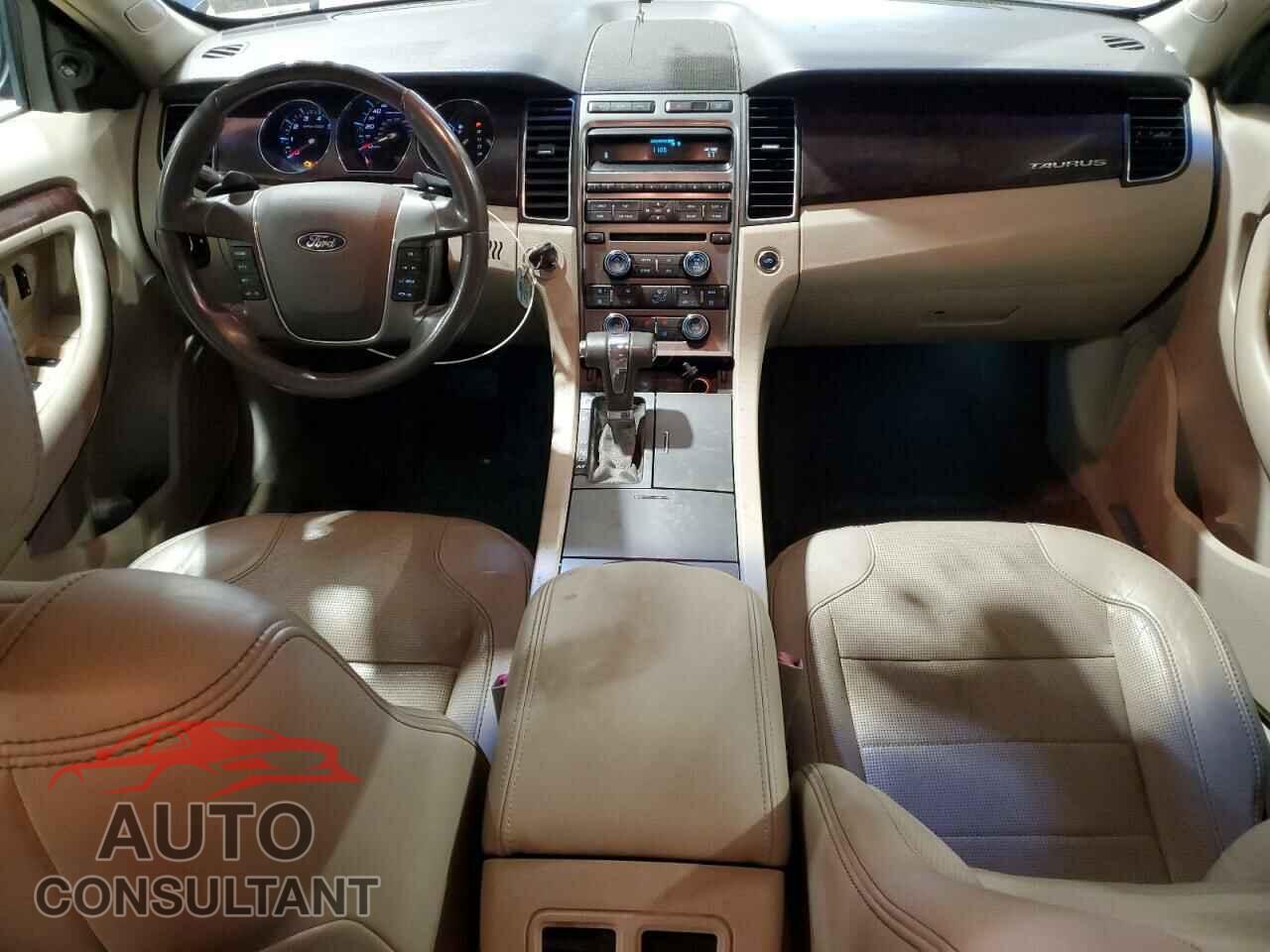 FORD TAURUS 2012 - 1FAHP2FW8CG144323