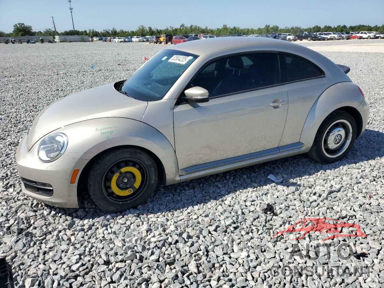 VOLKSWAGEN BEETLE 2012 - 3VWJX7AT6CM661922