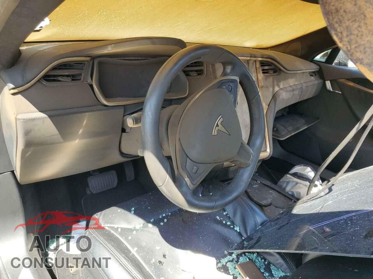 TESLA MODEL S 2017 - 5YJSA1E21HF207452