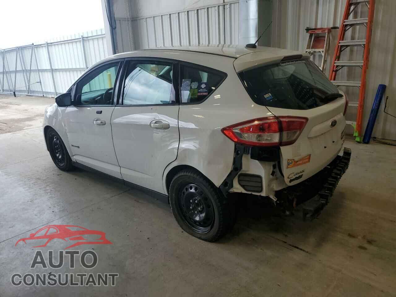 FORD CMAX 2018 - 1FADP5AU7JL102400