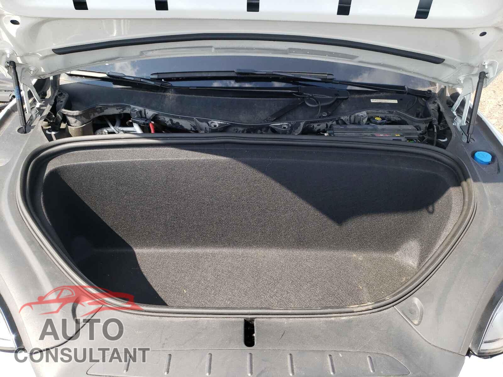 TESLA MODEL X 2017 - 5YJXCAE22HF034363