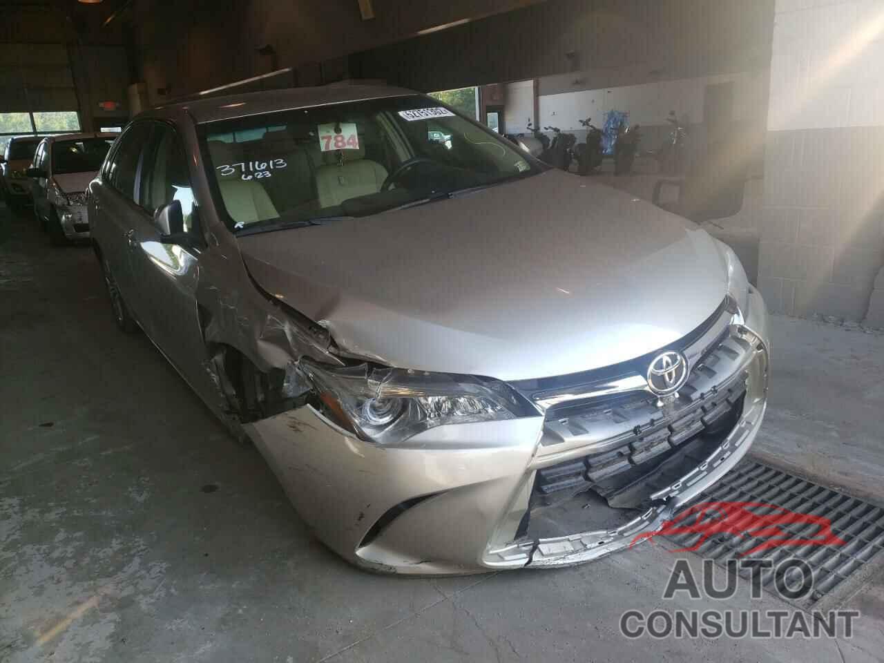 TOYOTA CAMRY 2017 - 4T1BF1FK6HU345975