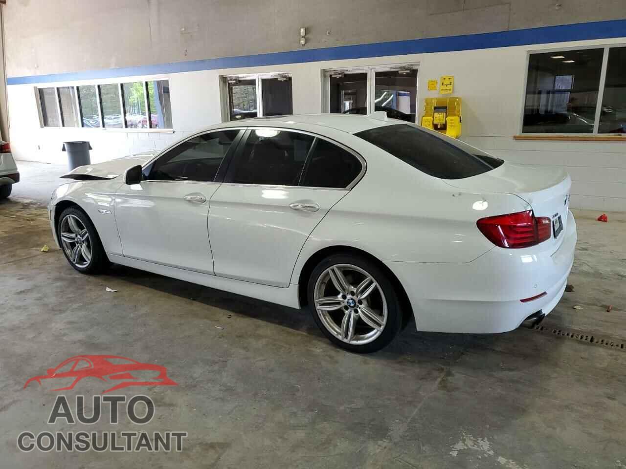 BMW 5 SERIES 2013 - WBAXH5C55DD113868