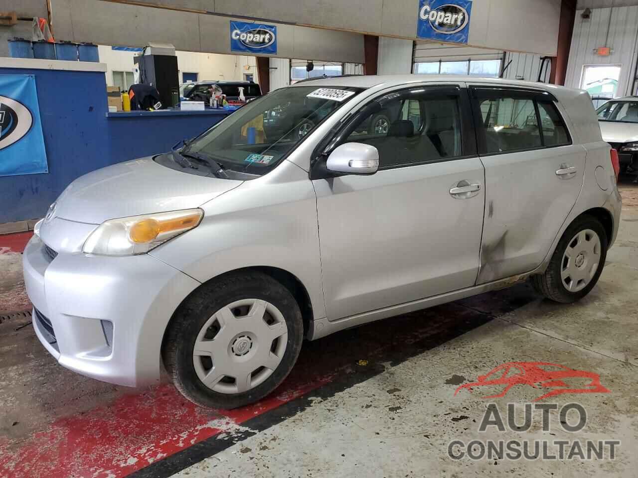 TOYOTA SCION 2009 - JTKKU10409J037250