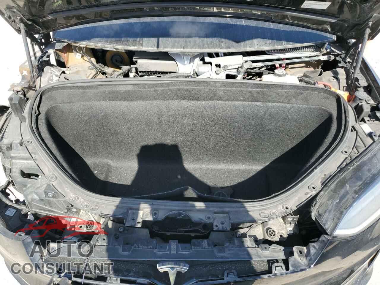 TESLA MODEL X 2022 - 7SAXCAE50NF358873