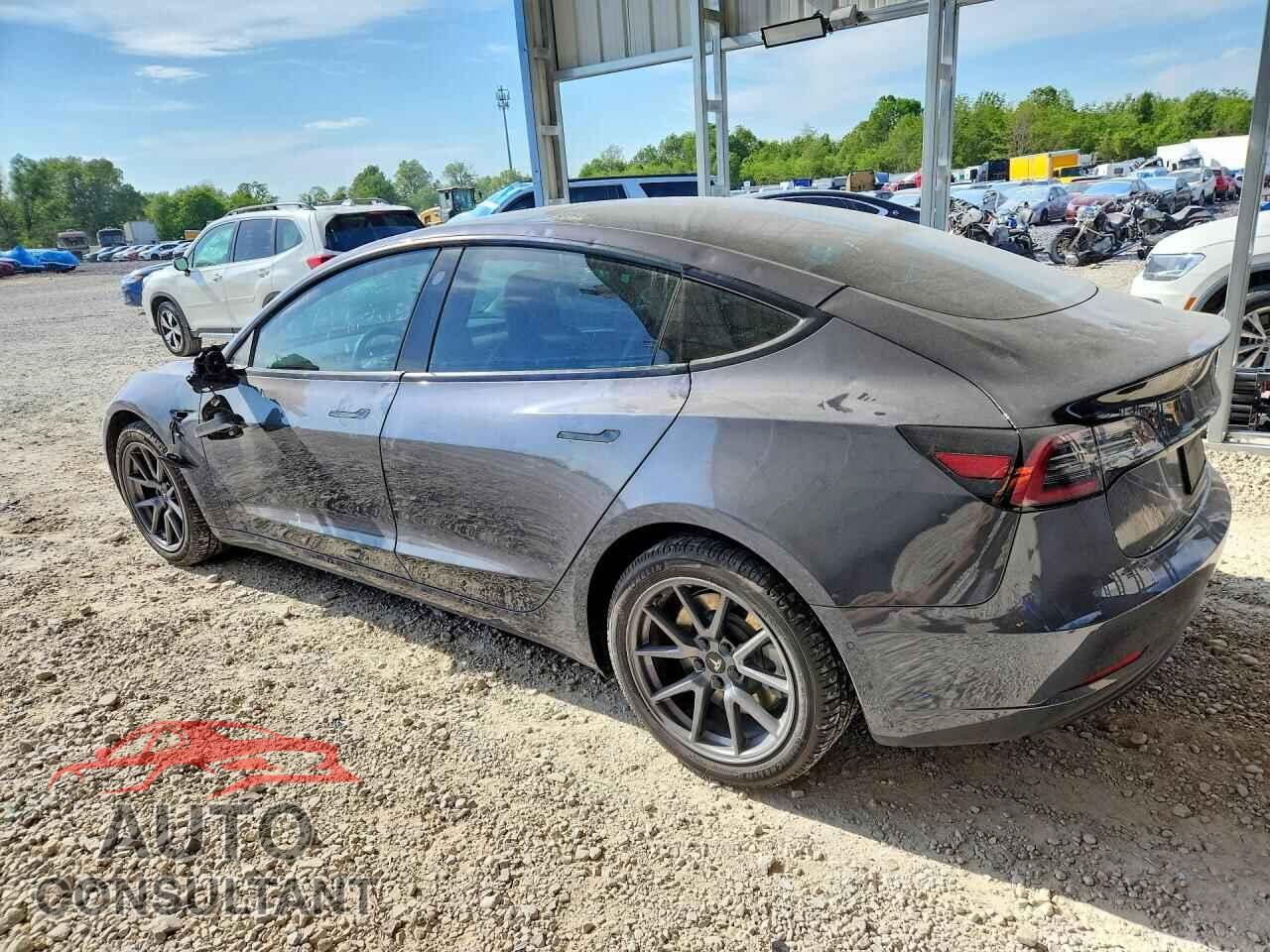 TESLA MODEL 3 2021 - 5YJ3E1EB2MF044099