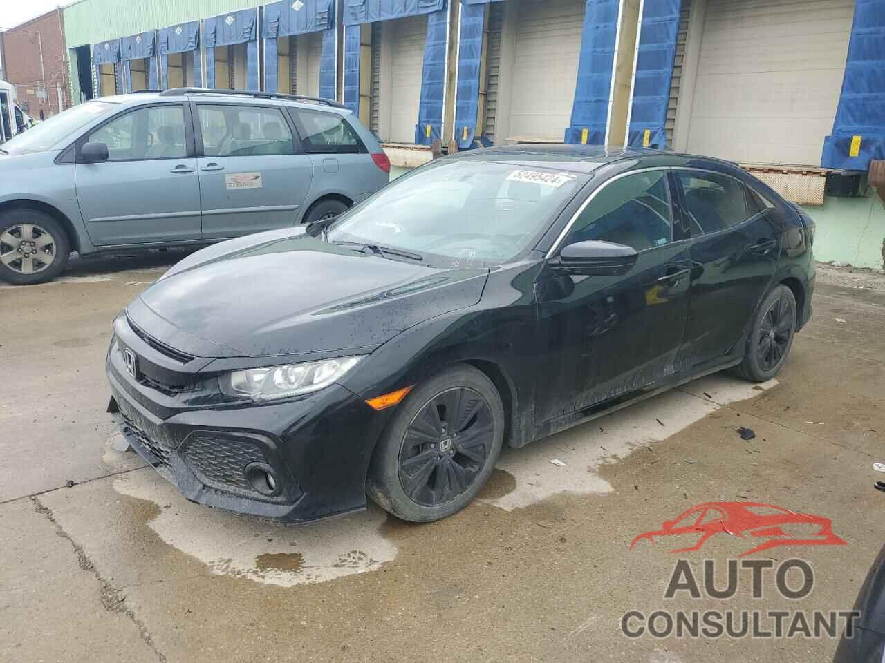 HONDA CIVIC 2018 - SHHFK7H51JU227499