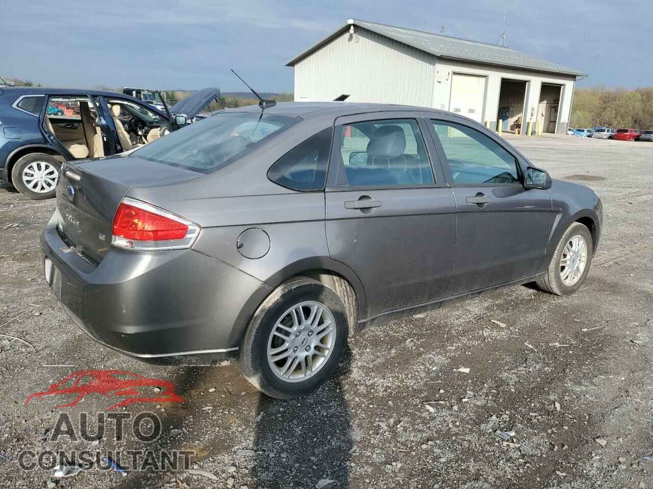 FORD FOCUS 2011 - 1FAHP3FN2BW100562