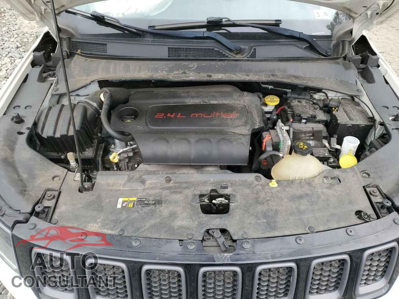 JEEP COMPASS 2018 - 3C4NJDDB0JT320879