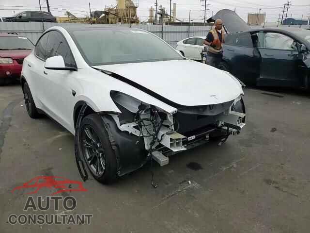 TESLA MODEL Y 2025 - 7SAYGDED0SF242568