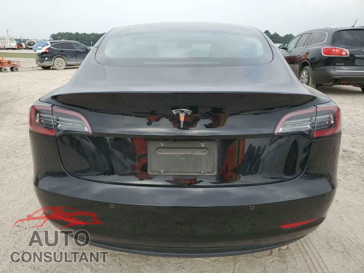 TESLA MODEL 3 2020 - 5YJ3E1EA2LF609327