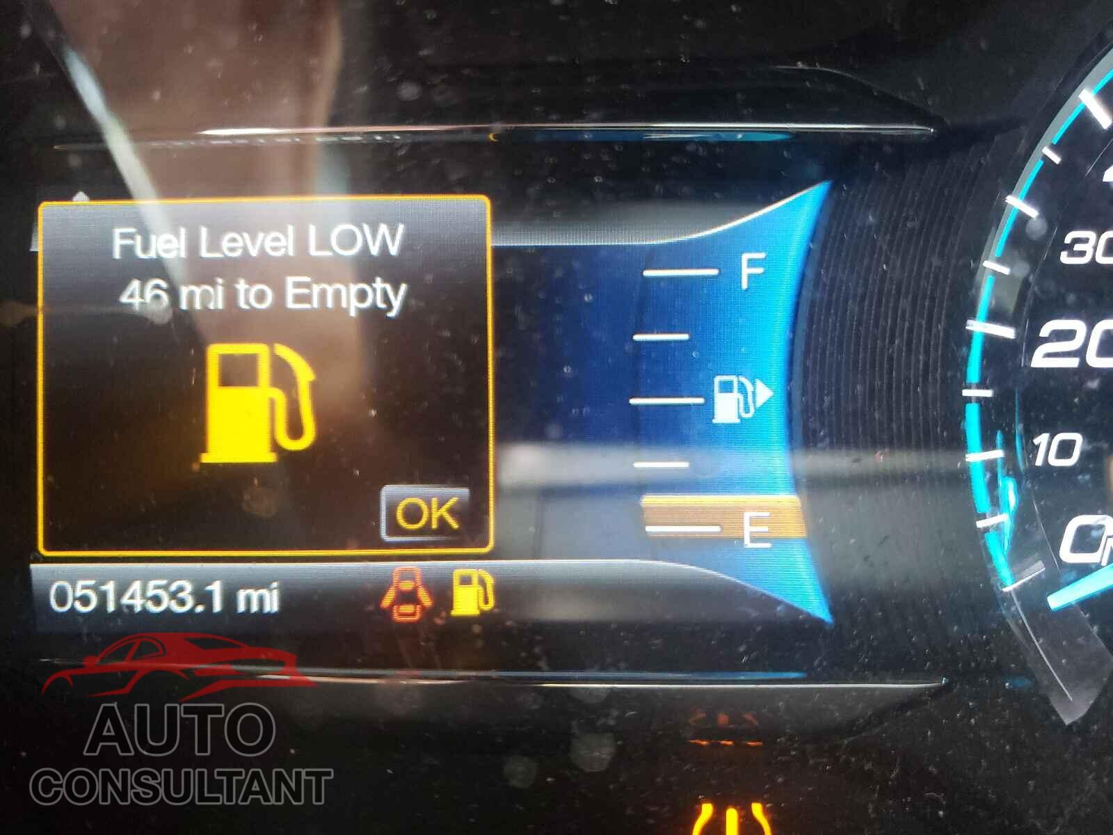 FORD TAURUS 2017 - 1FAHP2E89HG126956