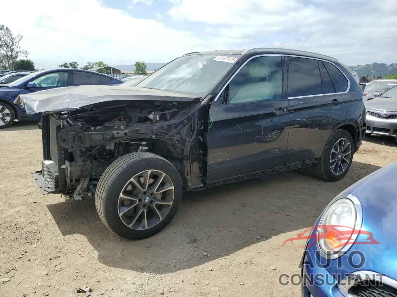 BMW X5 2018 - 5UXKR0C55JL071571