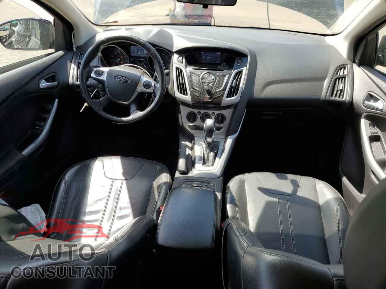 FORD FOCUS 2014 - 1FADP3F29EL297594