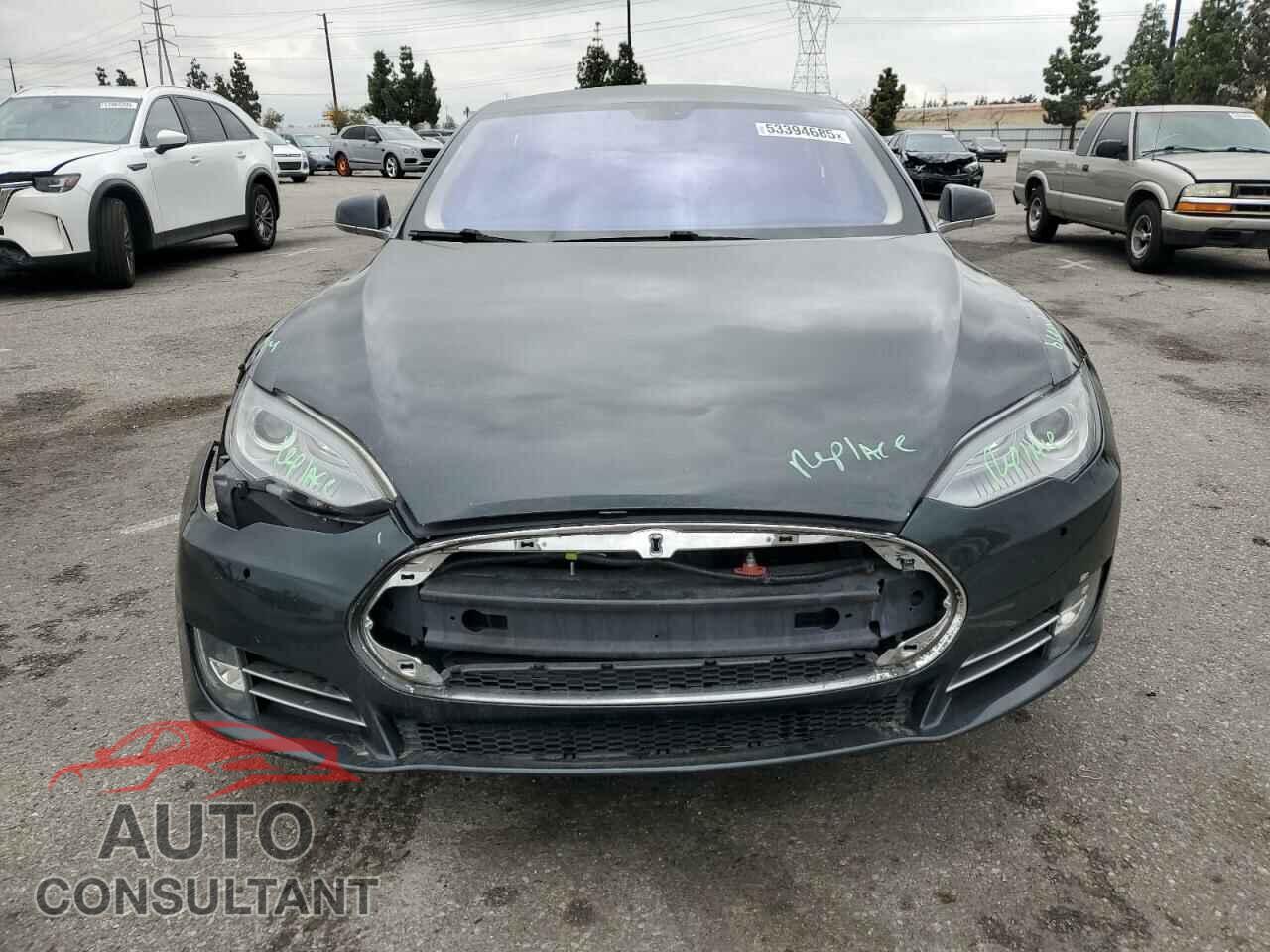 TESLA MODEL S 2013 - 5YJSA1AC1DFP11203