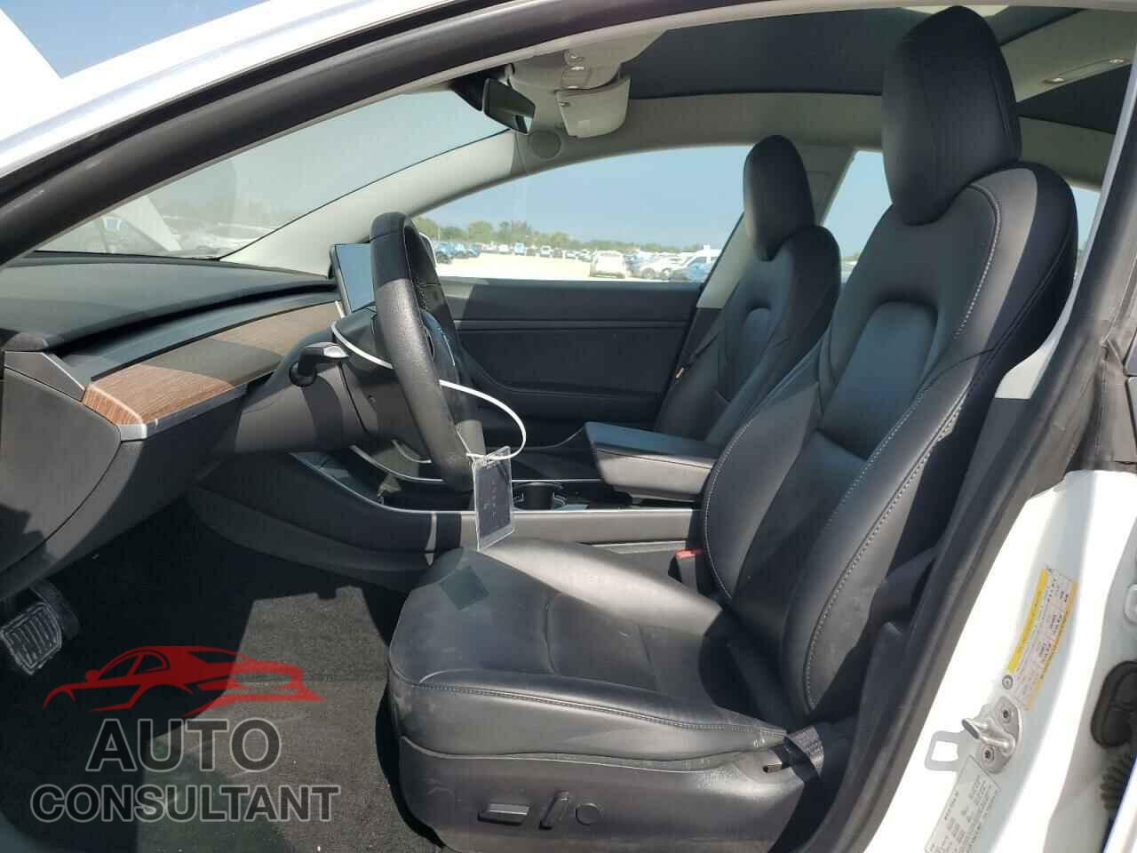 TESLA MODEL 3 2020 - 5YJ3E1EA5LF614831