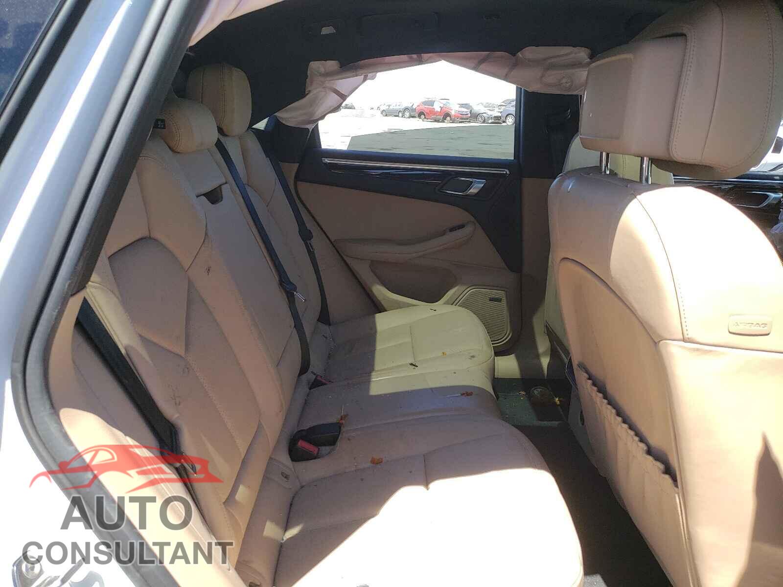 PORSCHE MACAN 2019 - WP1AB2A57KLB32905