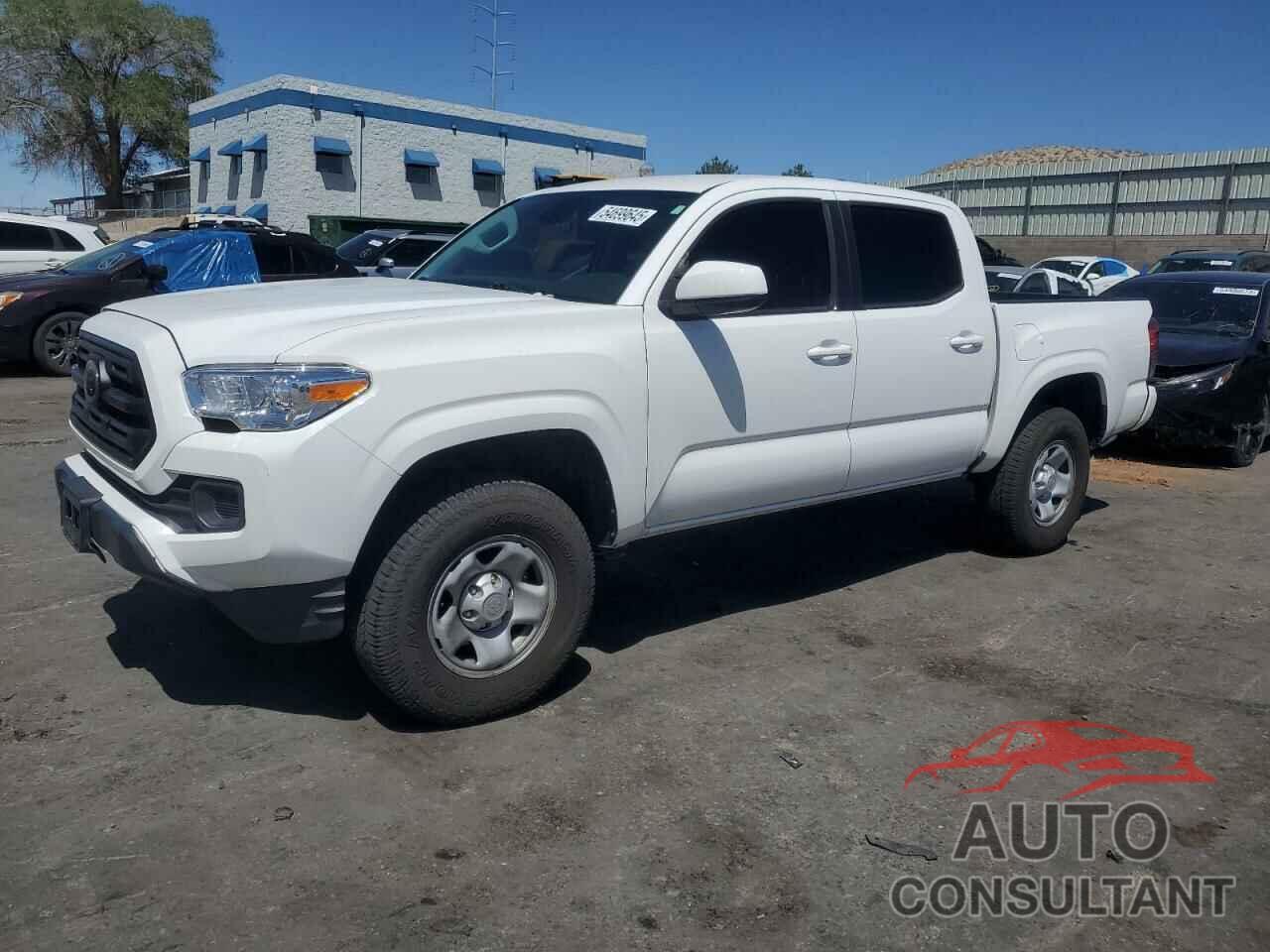 TOYOTA TACOMA 2018 - 3TMCZ5AN8JM188453