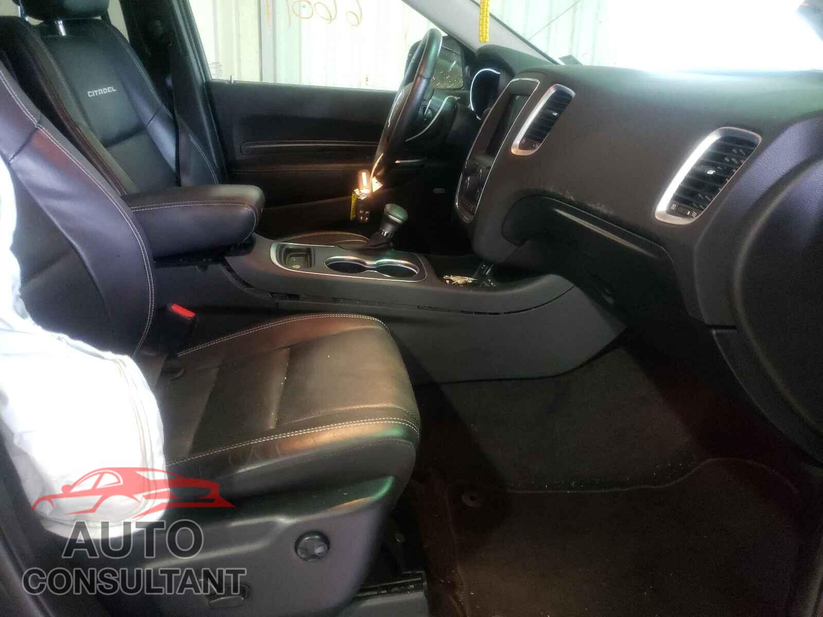 DODGE DURANGO 2018 - 1C4SDHET9JC111953