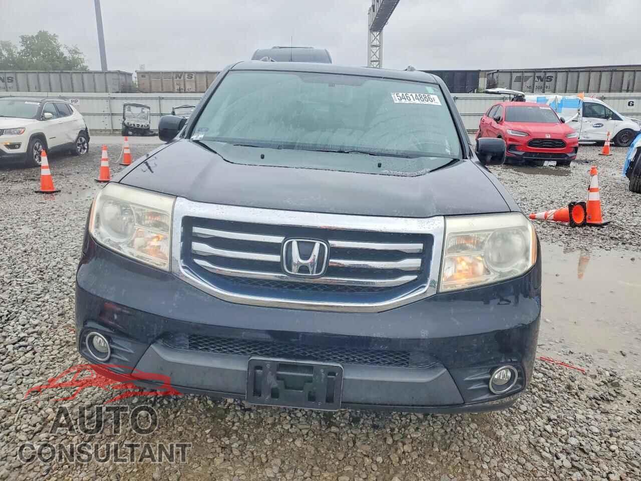 HONDA PILOT 2014 - 5FNYF4H5XEB015154