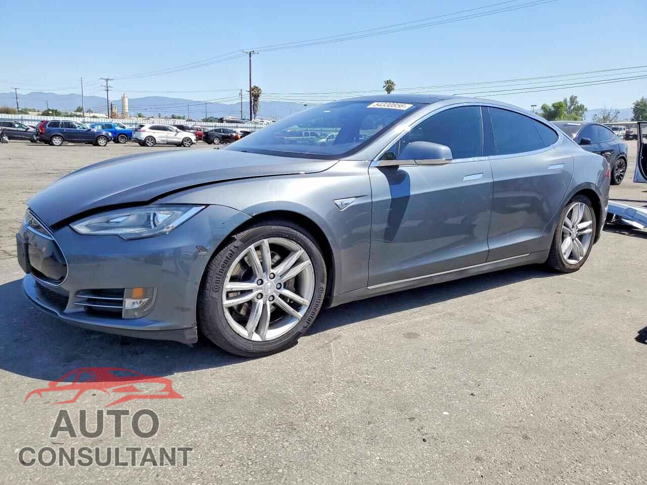 TESLA MODEL S 2012 - 5YJSA1DNXCFP02608