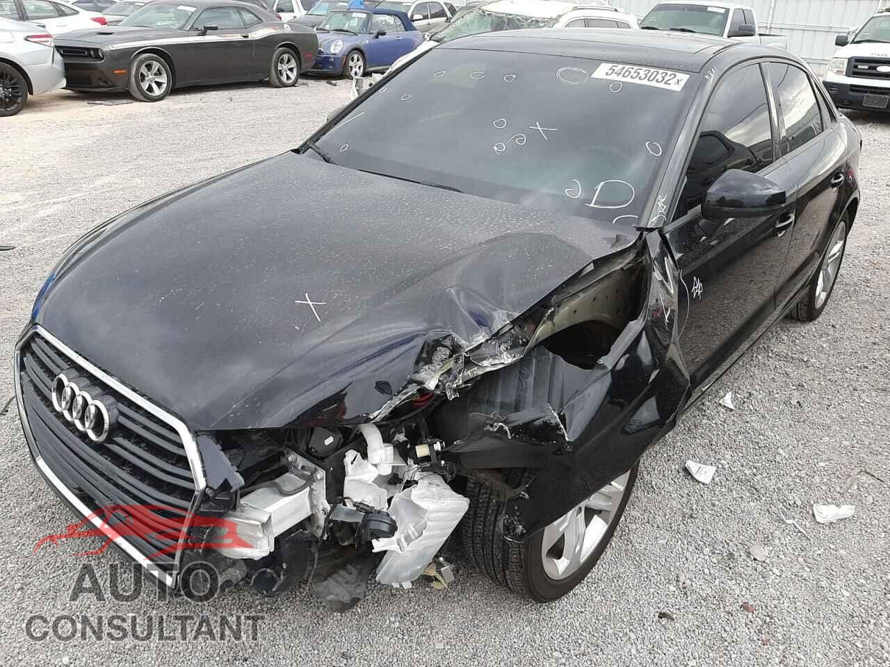 AUDI A3 2017 - WAUAUGFF0H1037923