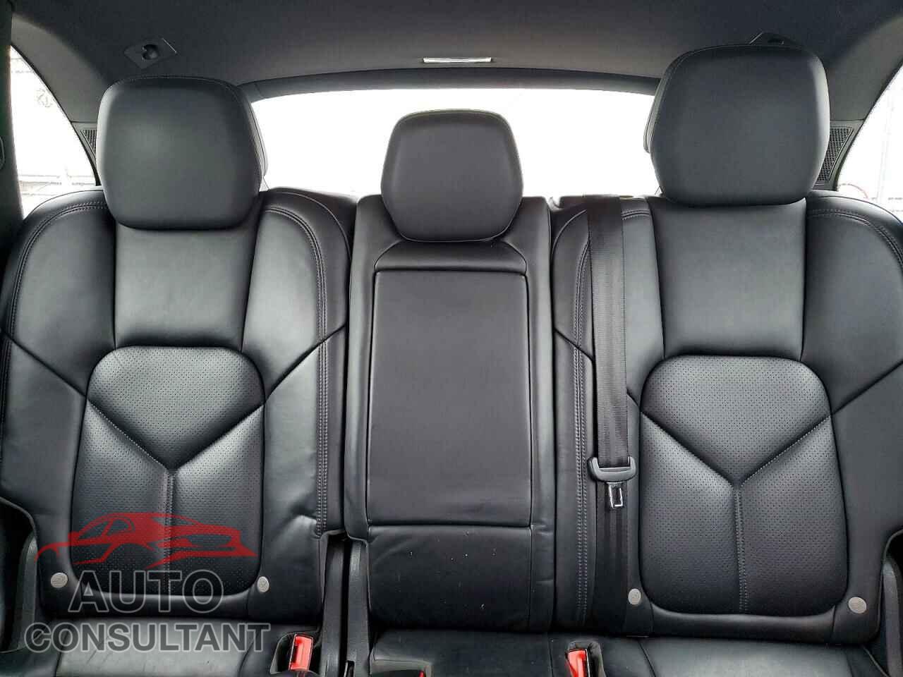 PORSCHE CAYENNE 2016 - WP1AA2A2XGKA37972