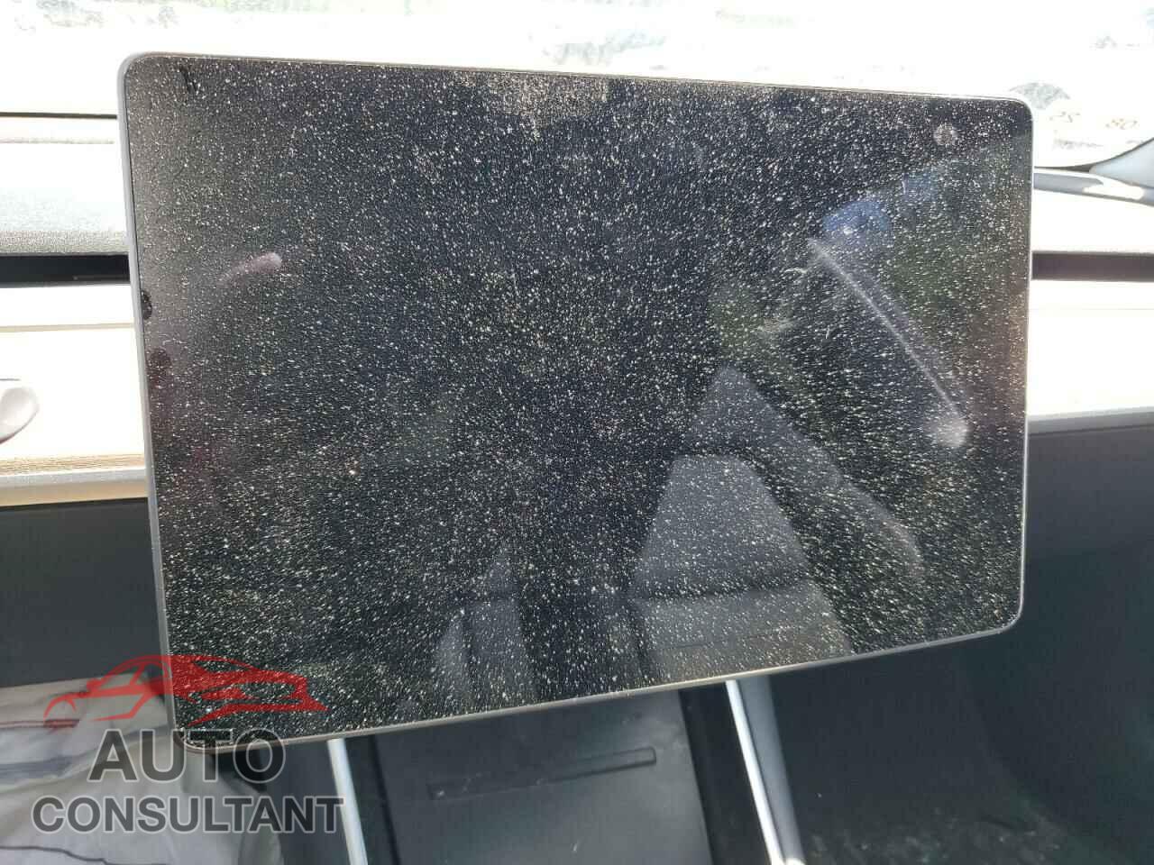 TESLA MODEL 3 2019 - 5YJ3E1EA9KF314059