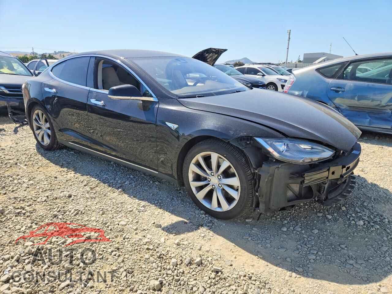 TESLA MODEL S 2015 - 5YJSA1S23FF082729