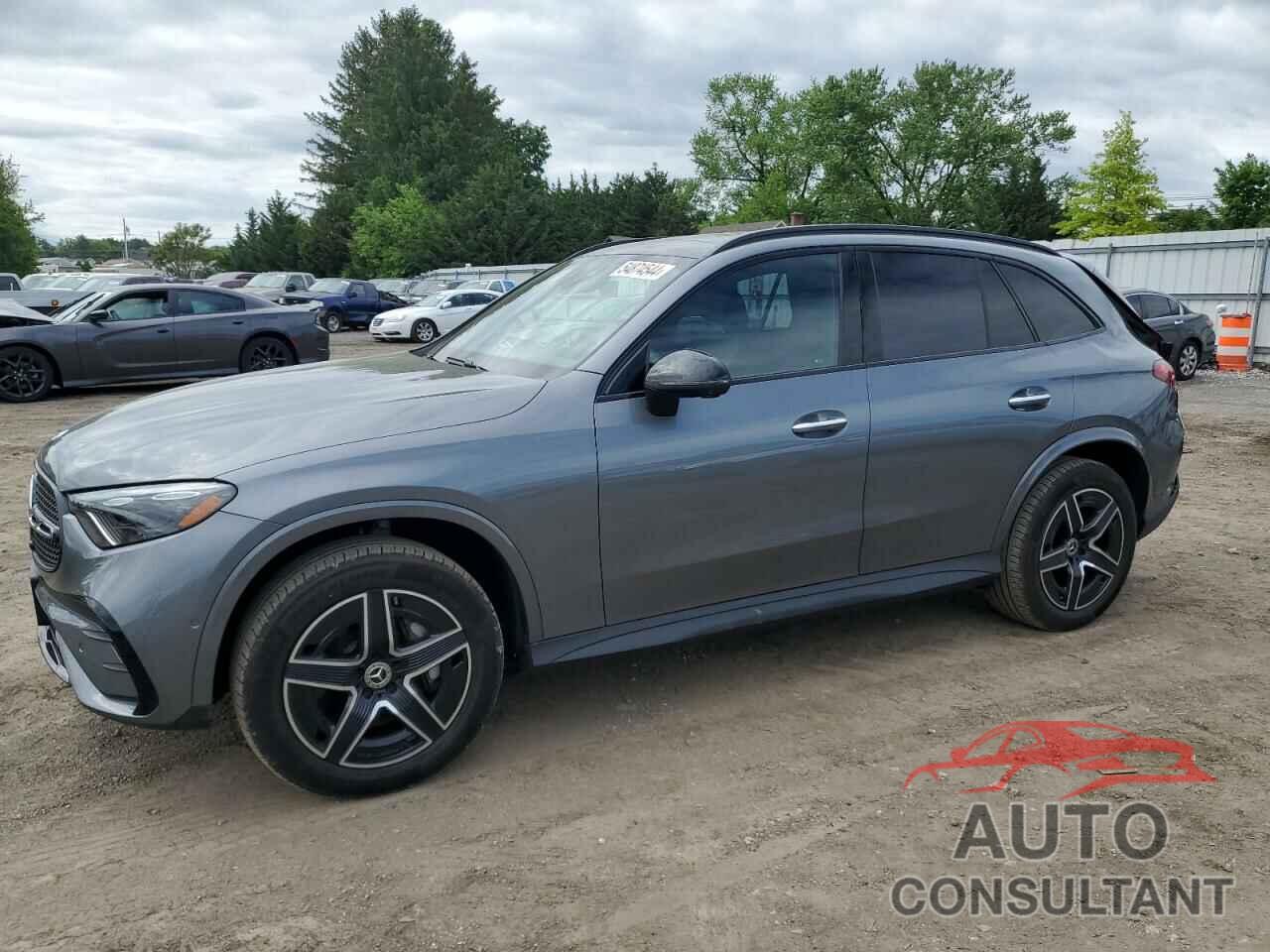 MERCEDES-BENZ GLC-CLASS 2023 - W1NKM4HB2PF042759