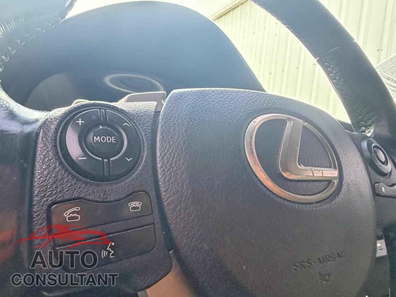 LEXUS IS 2016 - JTHBA1D28G5008169