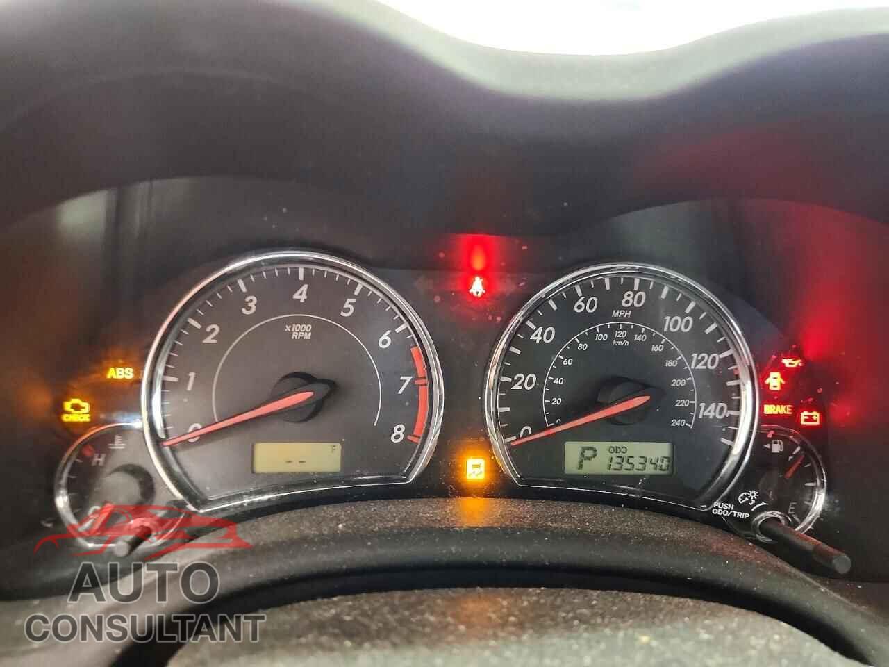TOYOTA COROLLA 2013 - 2T1BU4EEXDC062882