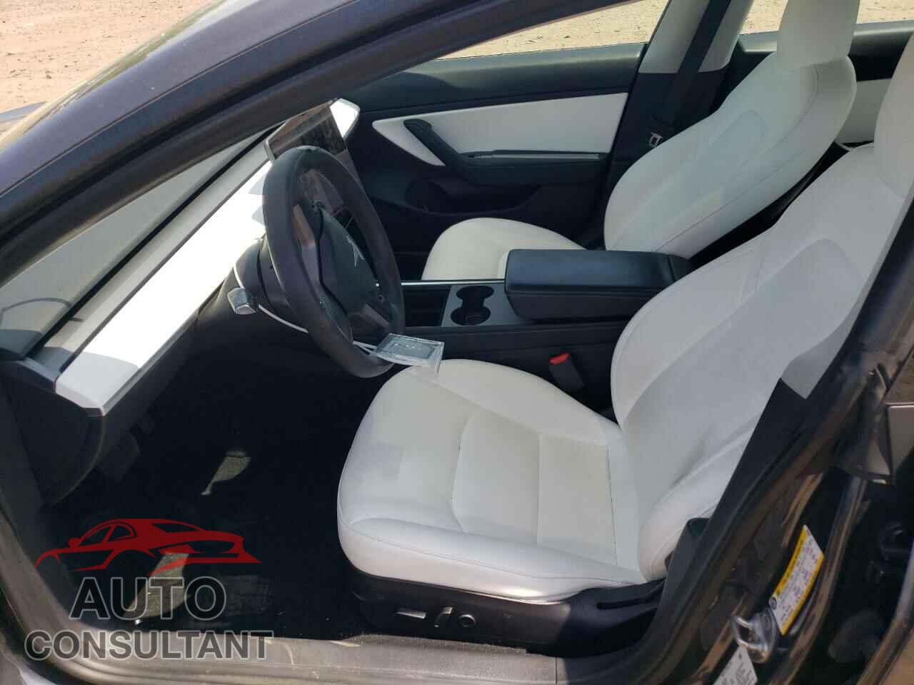 TESLA MODEL 3 2021 - 5YJ3E1EB7MF858507