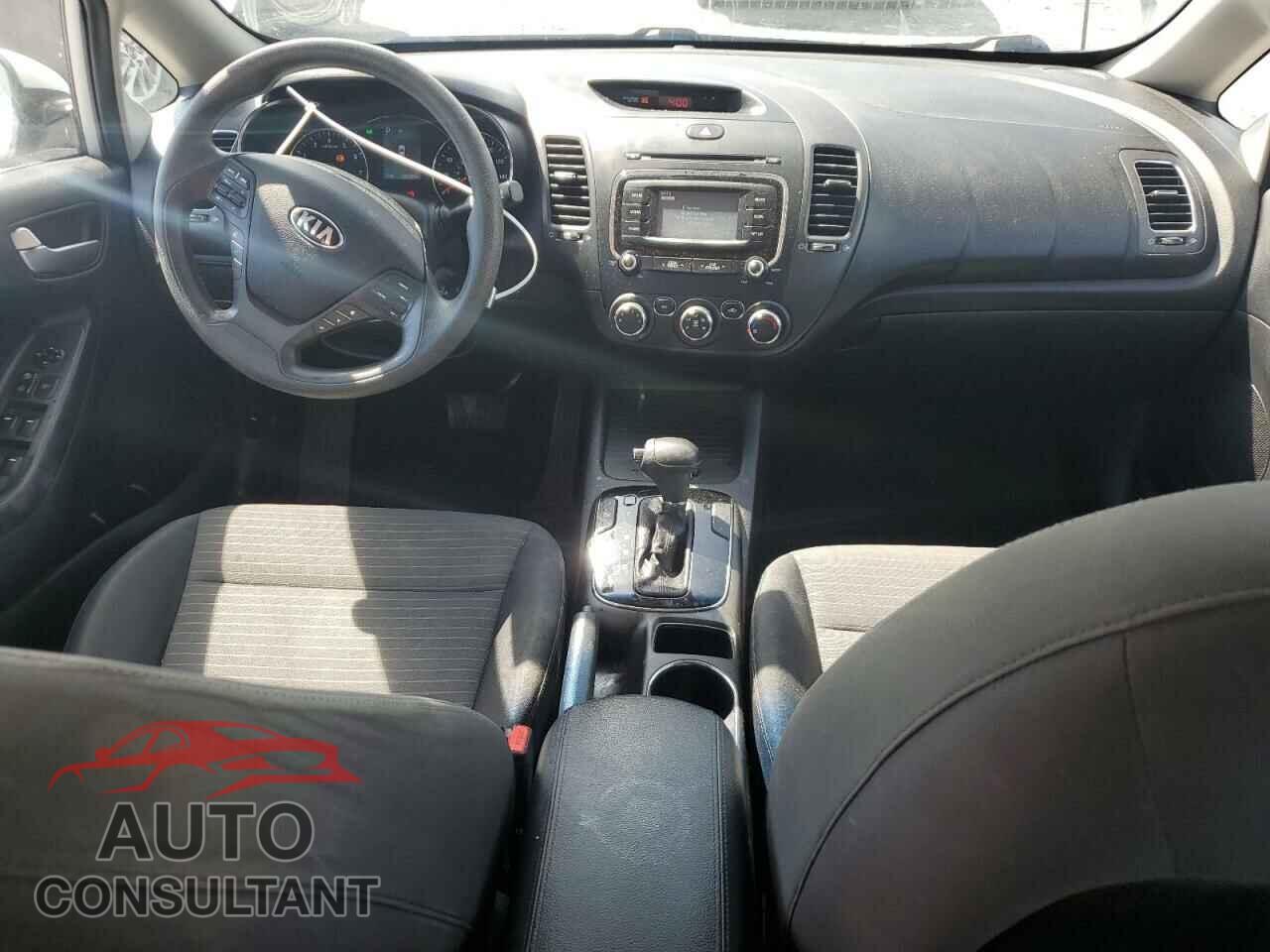 KIA FORTE 2017 - 3KPFL4A78HE094202